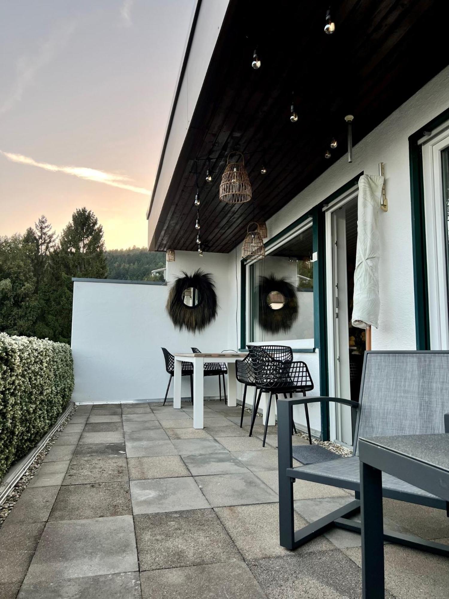 Ferienwohnung Wohnen Im Schwarzwald Mit Panoramablick Bad Herrenalb Exterior foto