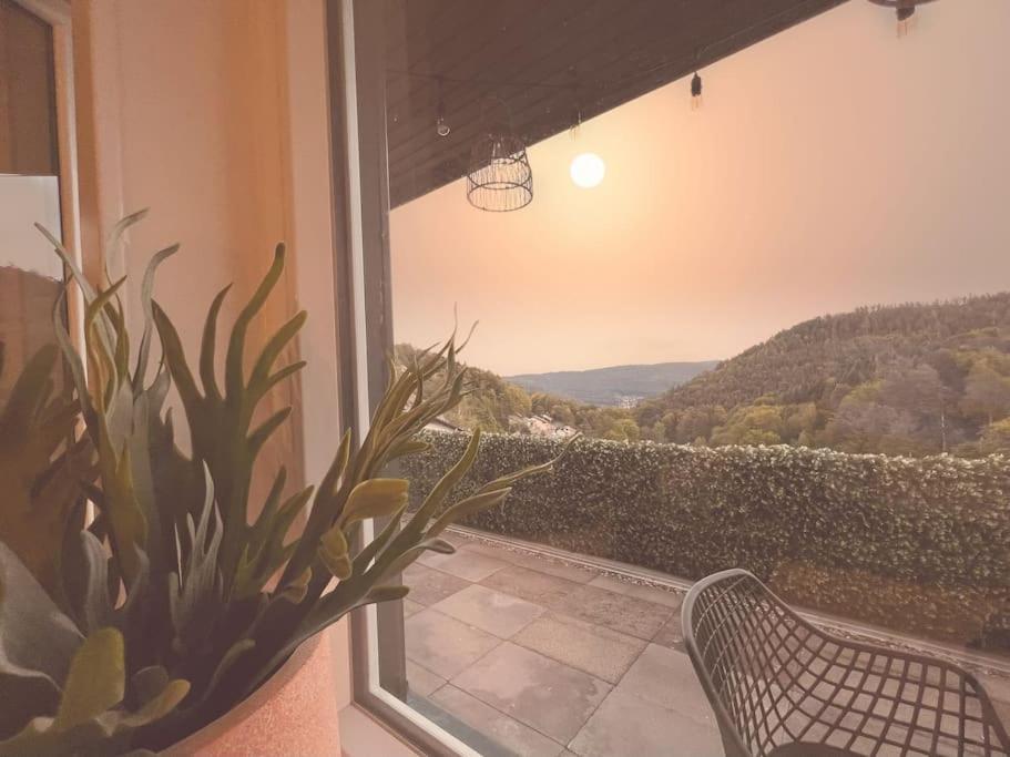 Ferienwohnung Wohnen Im Schwarzwald Mit Panoramablick Bad Herrenalb Exterior foto