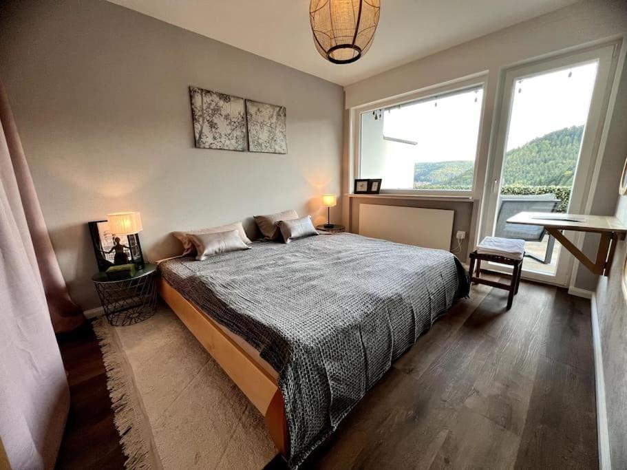 Ferienwohnung Wohnen Im Schwarzwald Mit Panoramablick Bad Herrenalb Exterior foto
